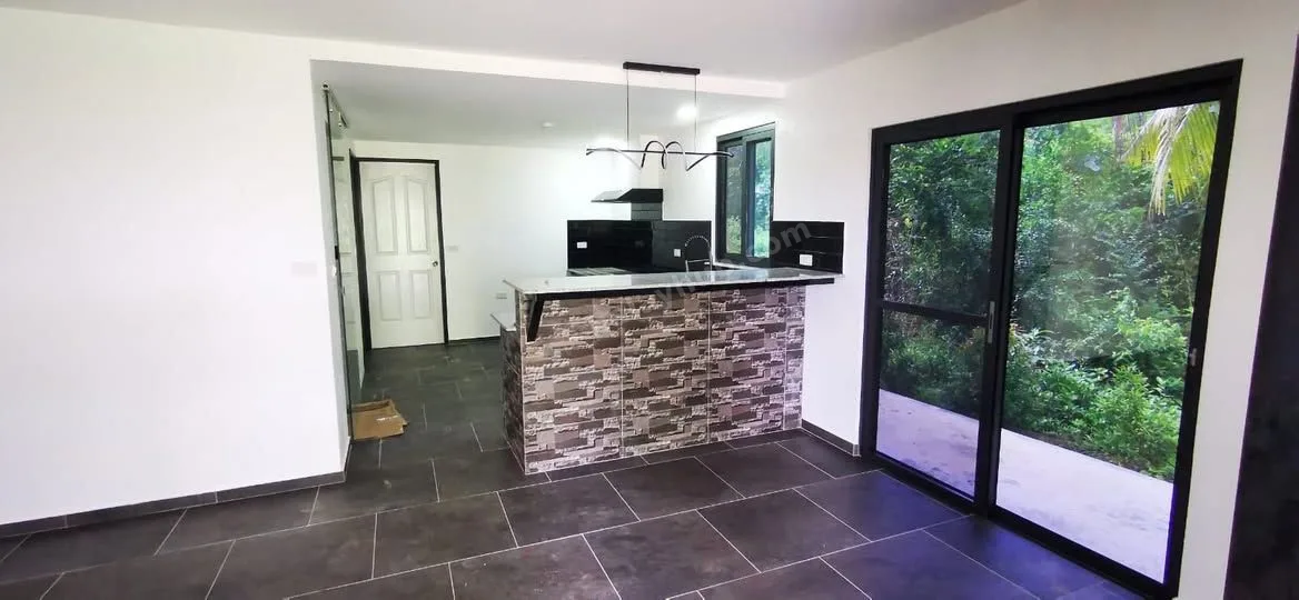 Furnished Studio Apartment Near UC Banilad