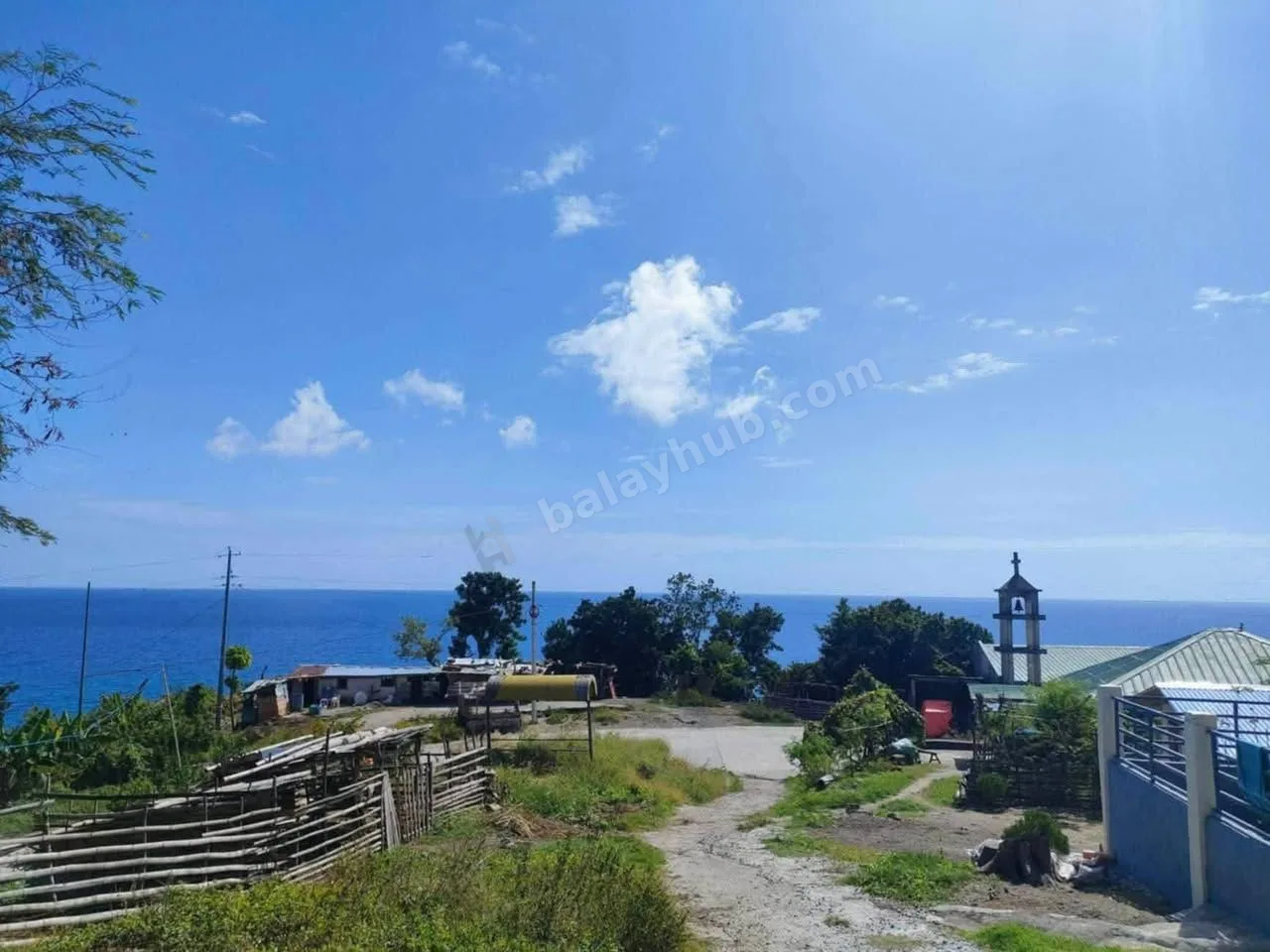 House & Lot with Rooftop View in LoBo, Batangas