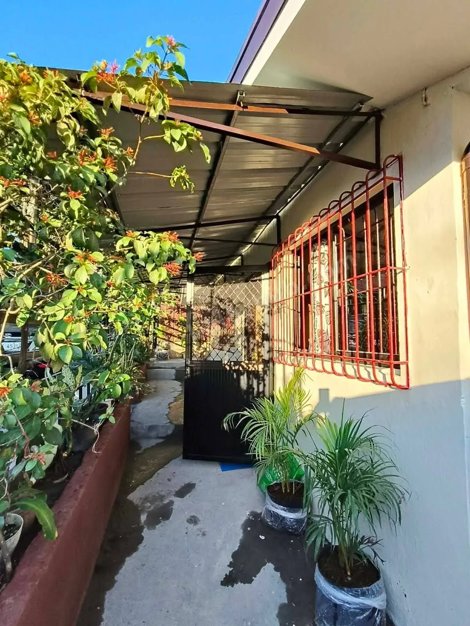 3-Bed House & Lot in Empress Subdivision, Antipolo
