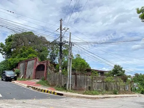 Old Corner House and Lot in Novaliches, QC