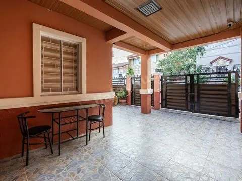 Single Attached House in Azienda Genova, 3BR, 99sqm Lot