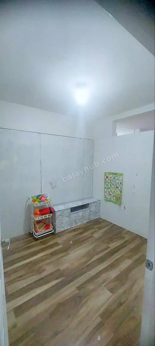 3-Storey Apartment-Style House in Greenland Executive Subd