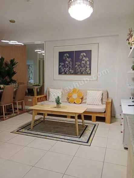 2-Bedroom Fully Furnished Apartment with Balcony in The Atherton, Parañaque