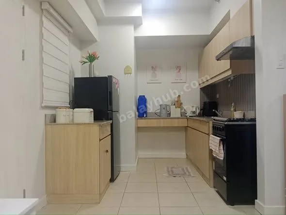 2-Bedroom Fully Furnished Apartment with Balcony in The Atherton, Parañaque