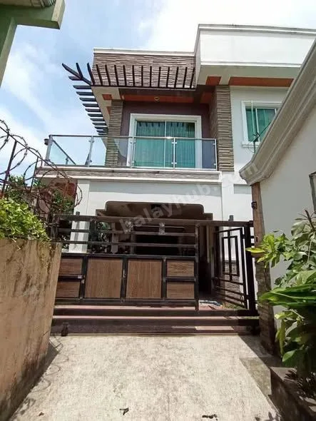 2-Storey House & Lot in Pooc, Talisay City