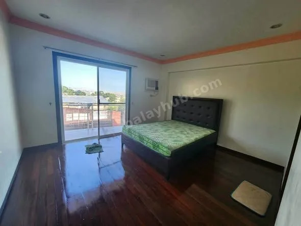 Semi-Furnished House & Lot in Vista Grande, Talisay City