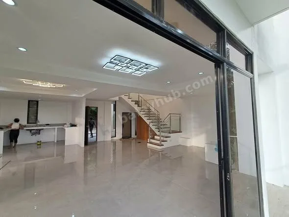 Brand New 2-Storey House with Basement in El Monte Verde, Consolacion