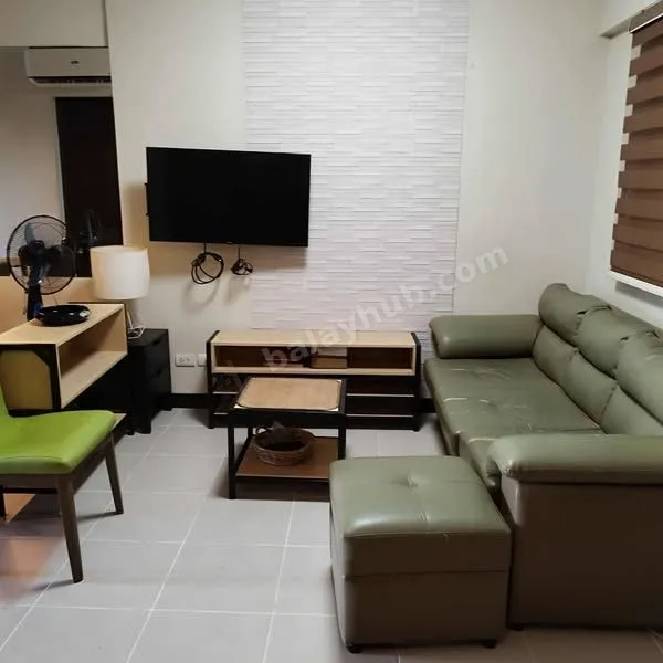 2BR Fully-Furnished Condo at Asteria Residences, Parañaque