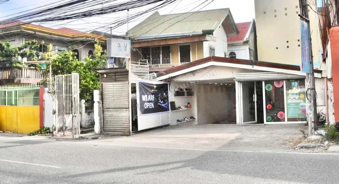 Income-Generating Commercial Property in Poblacion, Talisay City