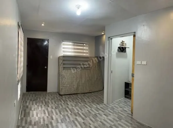 Two-Story Apartment in La Huerta, Parañaque