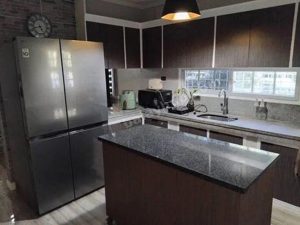 Furnished 5-Bed Bungalow with Pool Near Clark Airport