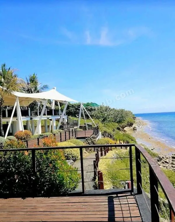 Elegant 3-Bedroom House with Pool in Amara Subdivision, Liloan