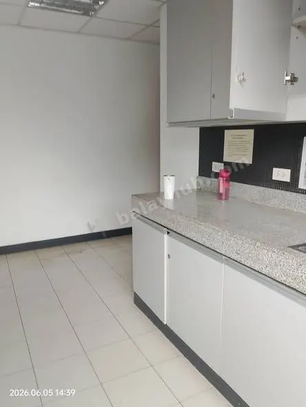 Commercial Office Space on Lacson St, Bacolod City