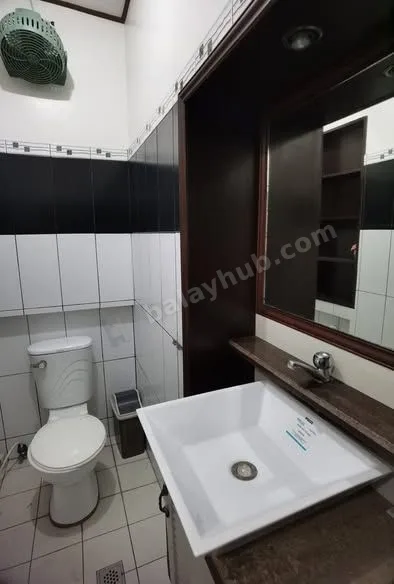 Rush Sale: Senior-Friendly Bungalow in BF Homes Parañaque