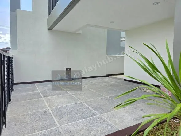 Brand New Single-Detached House in Pacific Parkplace Village