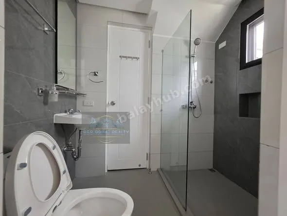 Brand New Single-Detached House in Pacific Parkplace Village