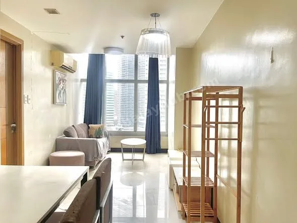 One Central Condo Units for Sale: 1-2 BR, 46.5–105 sqm