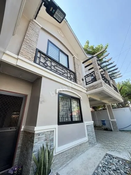 Corner House for Rent in Citta Italia, Roma Subdivision