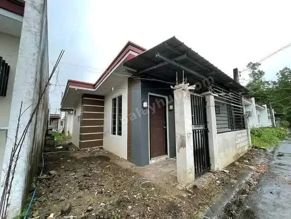 2BR House for Pasalo in Casa Rufina, Talisay City