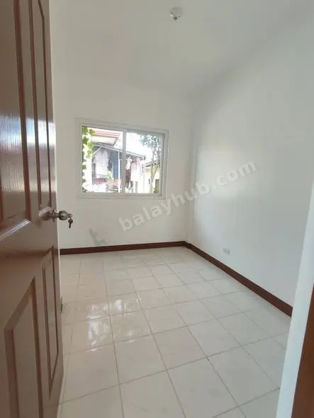 Pasalo: Brand New Unit in Ara Vista Village, Gen. Trias