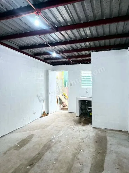 End-Lot House for Rent in Casa Laguerta, Calamba