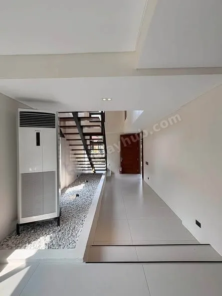 Modern 5-Bed House & Lot in Kishanta Subdivision, Cebu