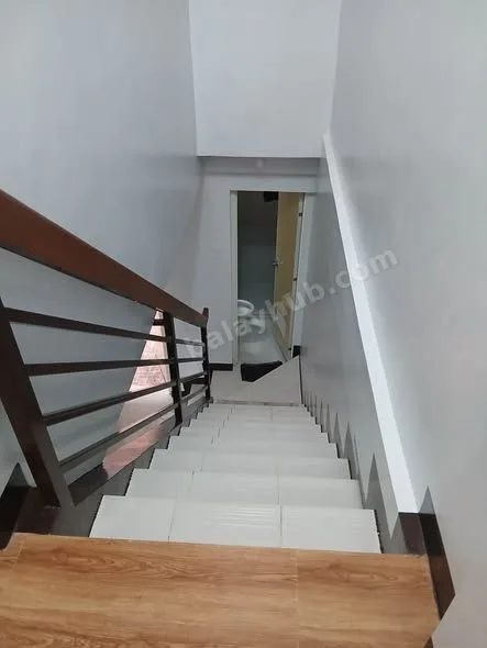 2BR Condo with Garage in Sun Valley, Parañaque
