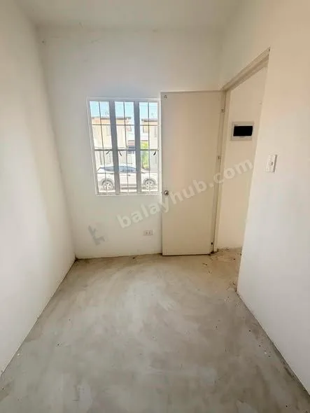 Pasalo: 3BR Townhouse in Redfern 4, Lancaster New City