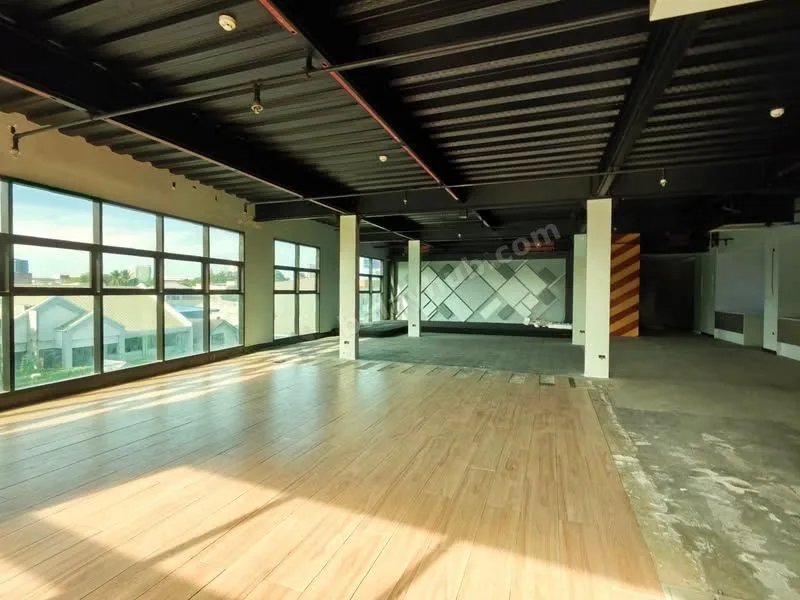 Commercial Office Space for Lease in TBT Building, Davao City