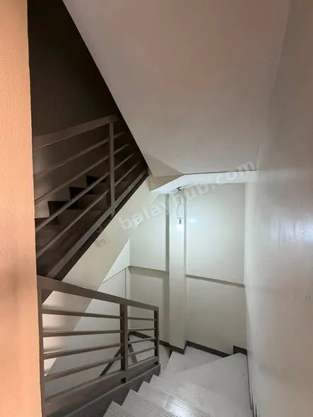 Commercial Space for Rent on Dahlia Ave, West Fairview