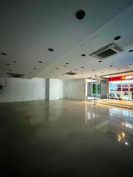 Ground Floor Commercial Space on Ayala Avenue