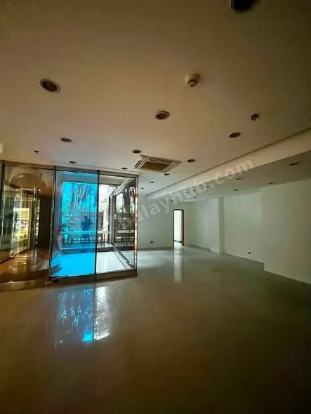 Ground Floor Commercial Space on Ayala Avenue