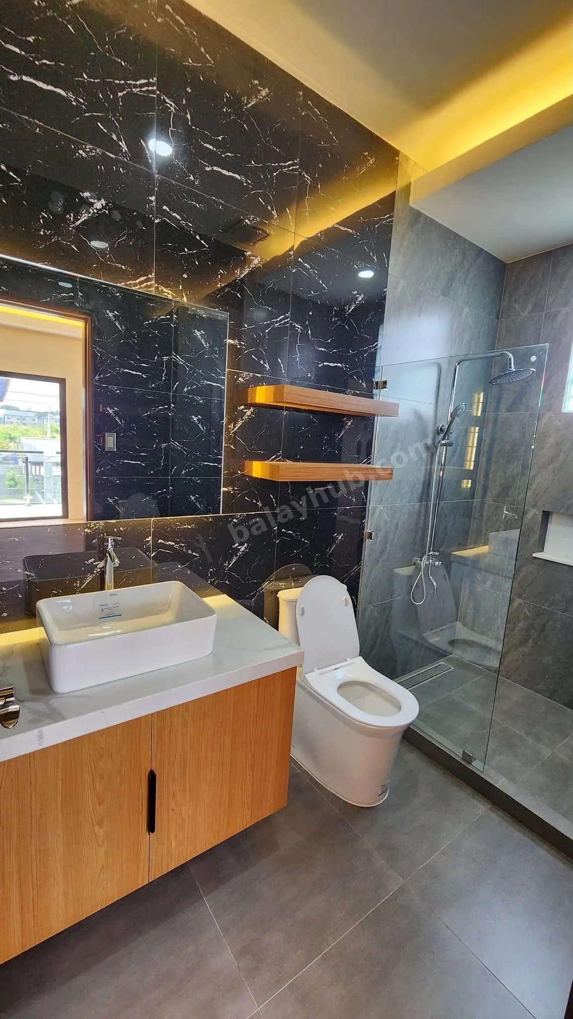 Modern Contemporary Home with Pool in Angeles City