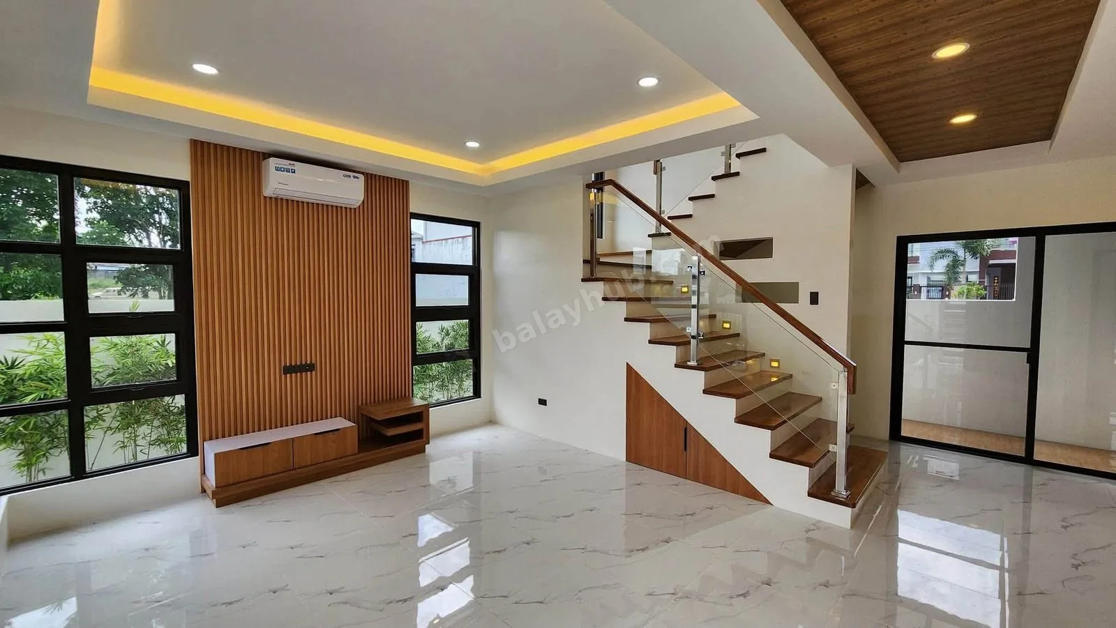 Modern Contemporary Home with Pool in Angeles City
