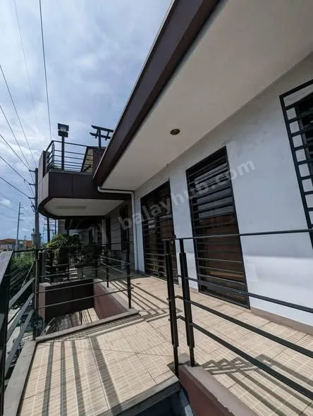 3-Storey Commercial Building with Basement & Roof Deck in Zabarte, QC