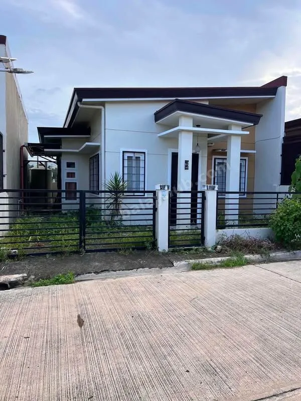 House and Lot in Granville Subd, Catalunan Pequeño
