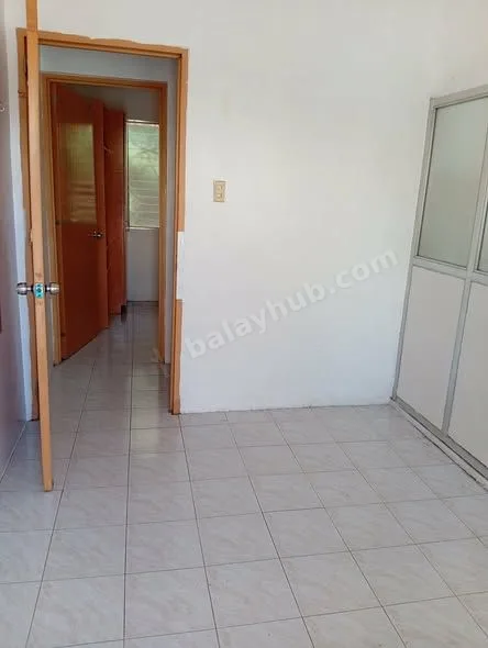 2-Bedroom Apartment for Rent in Las Piñas