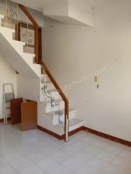 2-Bedroom Apartment for Rent in Las Piñas