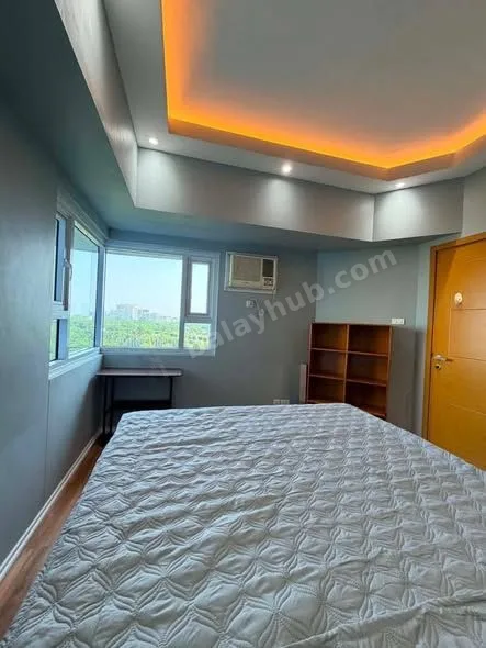 1BR Condo with Balcony at Trion Towers BGC