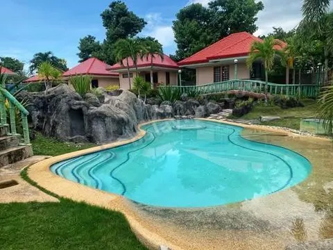 9,729 sqm Beachfront Estate in Dauis, Panglao