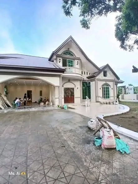 Elegant 6-Bed House and Lot in Manduriao, Iloilo