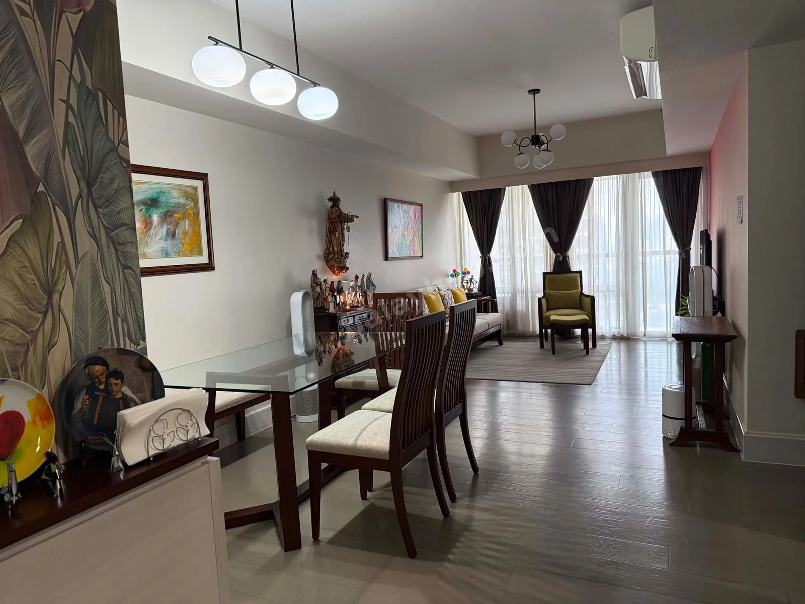 2 BR IN PROSCENIUM ROCK WELL